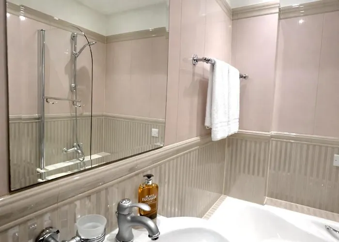 Gulf By Trulycyprus * リマソール