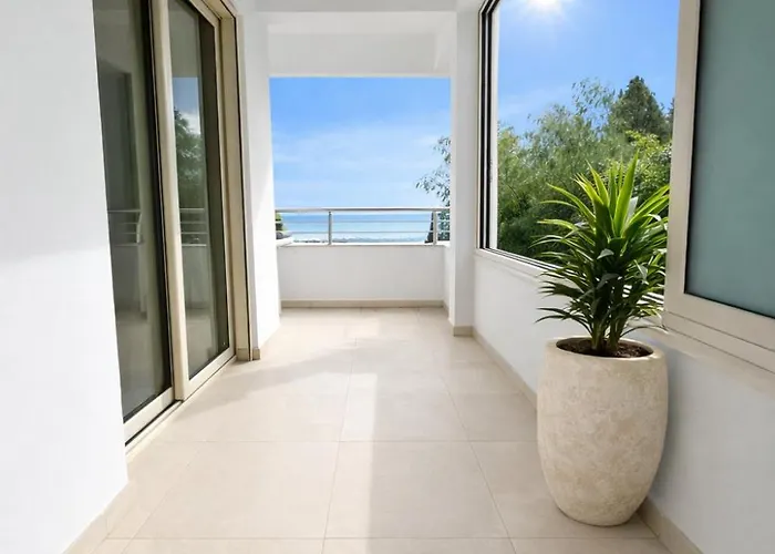 Apartamento Gulf By Trulycyprus Limassol